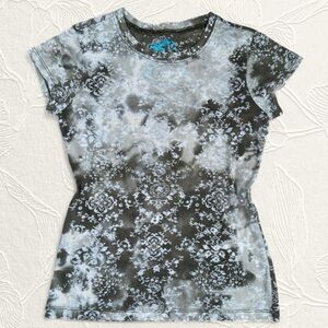 Grunge whimsygoth snugg tshirt size XXS